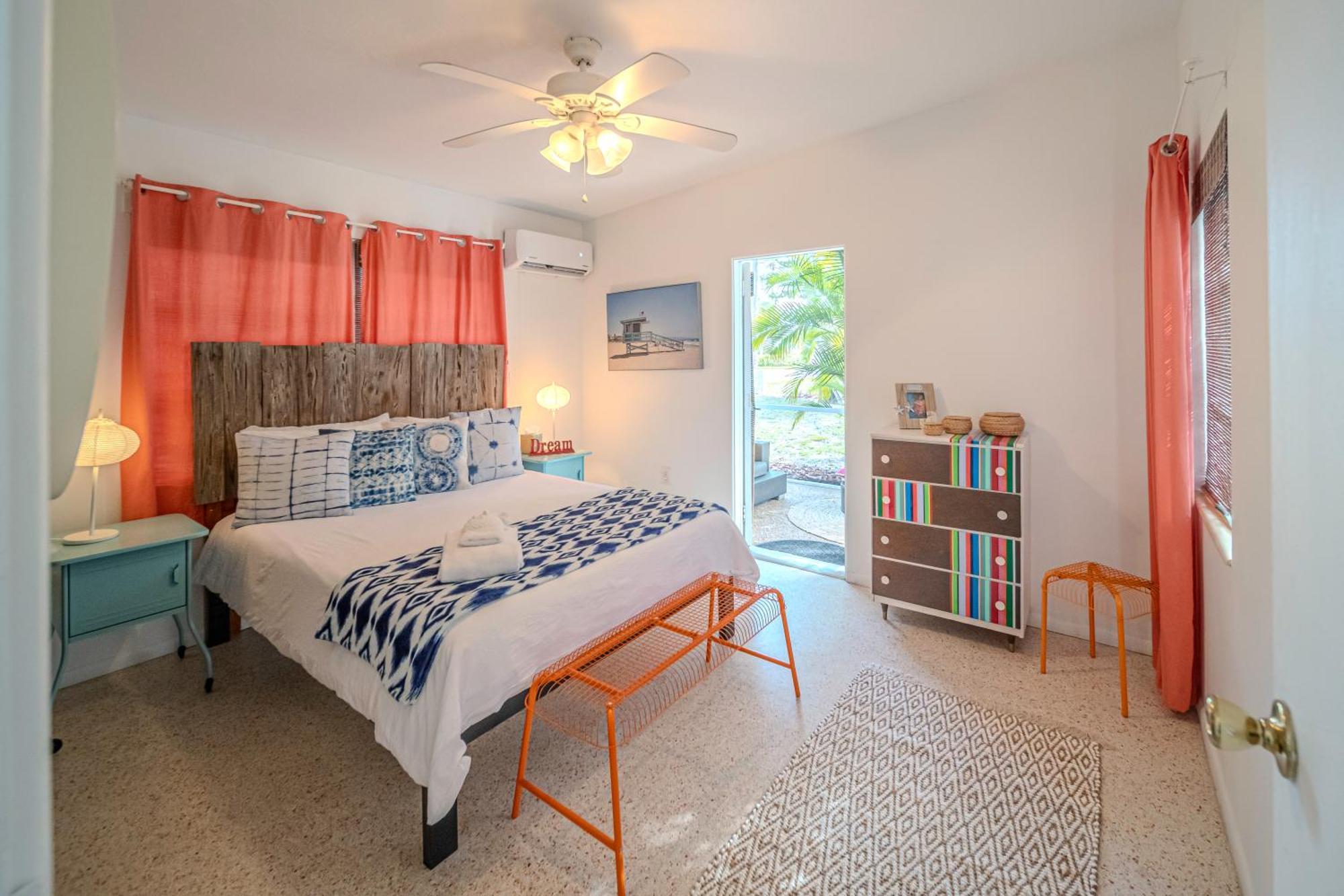 Fantastic Island House 1 Mile To The Beach With Heated Pool Sarasota Exterior photo